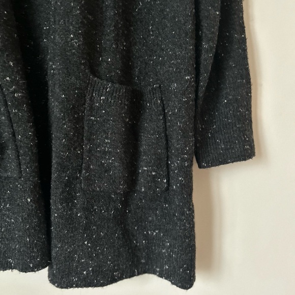 Madewell | Donegal Kent Cardigan Sweater in Coziest Yarn - Picture 6 of 8